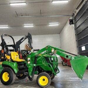 Tracteur John Deere 1023E