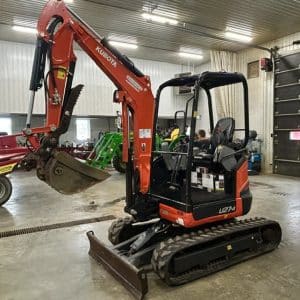 Pelle mécanique Kubota U27-4